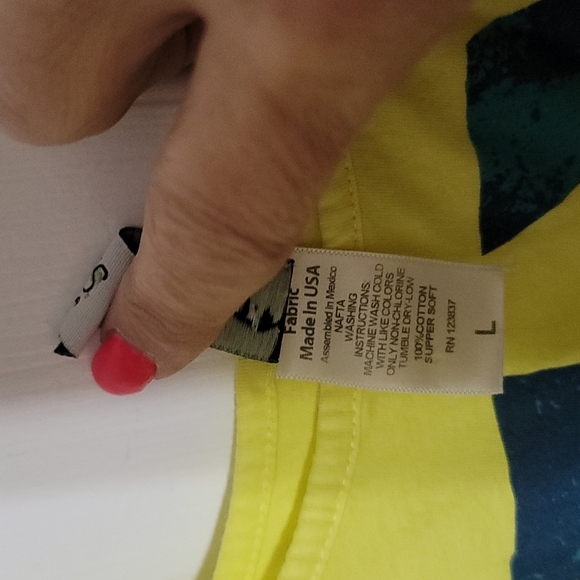 Padre Island Tank Top - Picture 5 of 5